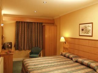 Beverley Hotel 2*