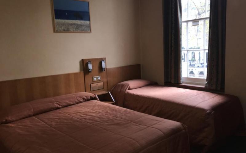 Beverley Hotel 2*